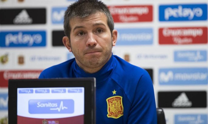 Альберт Селадес.