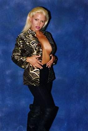 Тони Адамс в 1980-ых годах