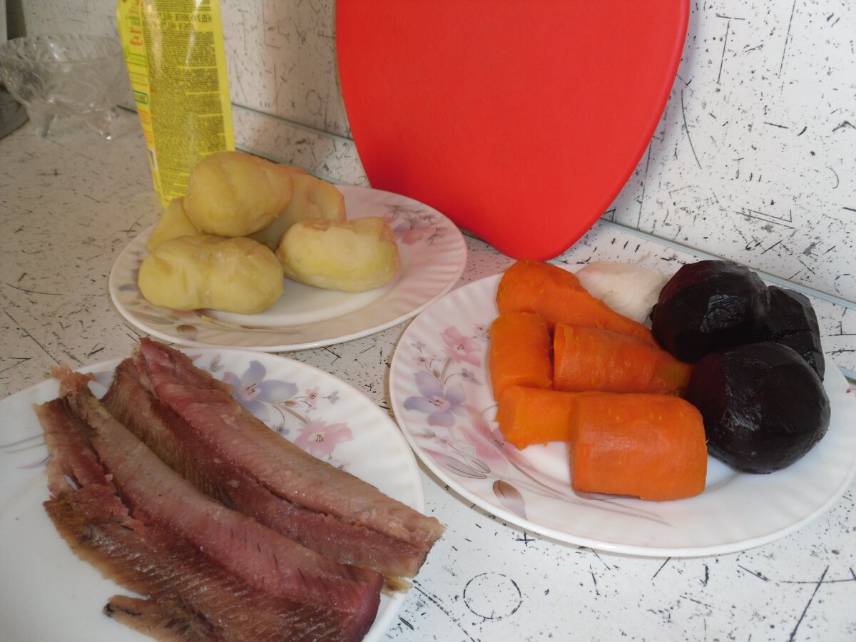 ингредиенты для салата "Селедка под шубой"