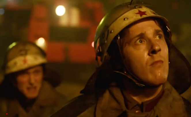 кадр из сериала Чернобыль