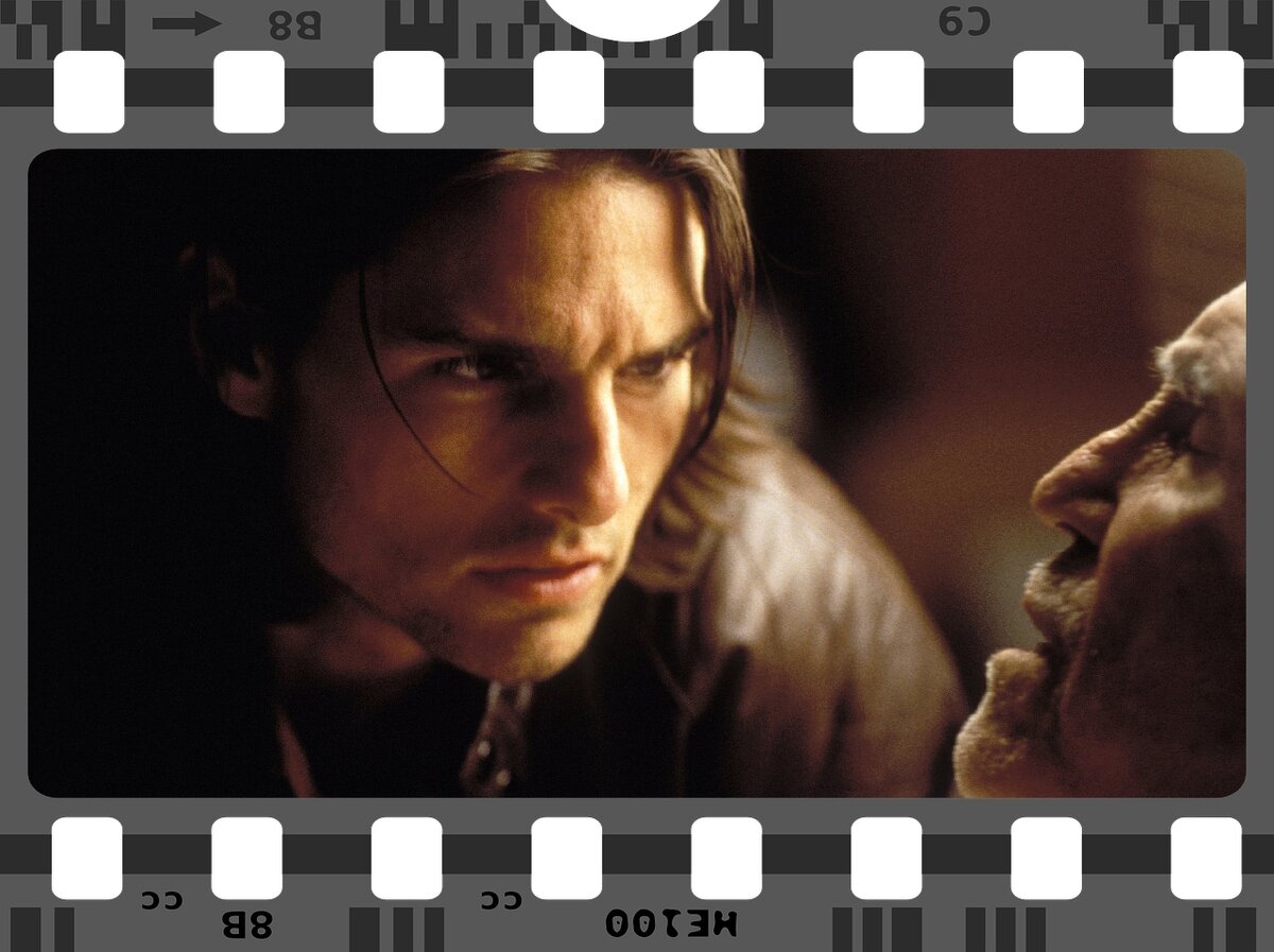 Но тут нас и обманывают, преподнося выдуманные истории за реально произошедшие случаи. Это рассказы уже давно гуляют в формате городской легенды, а это, как известно, истории, которые кто-то от кого-то слышал или якобы наблюдал сам, но рассказчик на то рассказчик, чтобы выдумывать и приукрашивать. Вот и Пол Томас Андерсон желает преподнести выдумку за реальность. Или даже заставить нас поверить в ее реальность, но сам же отбрасывает настоящее, возводя под конец в некий абсурд. Игру, которую в этом плане затеял с нами режиссер, можно назвать выдающейся.