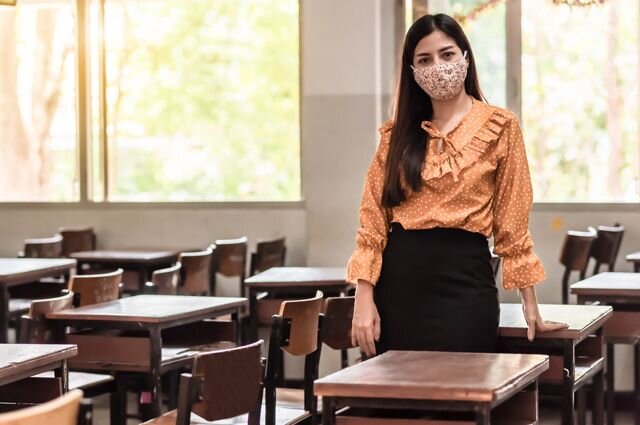 ЕГЭ, аттестация, призыв. Что изменится для выпускников из-за COVID-19?Подробнее