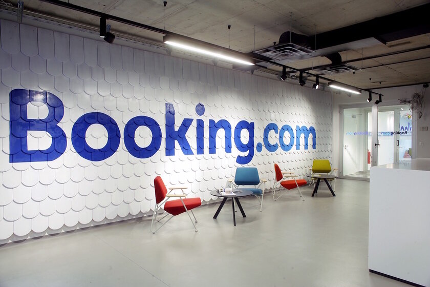 Офис Booking.com 