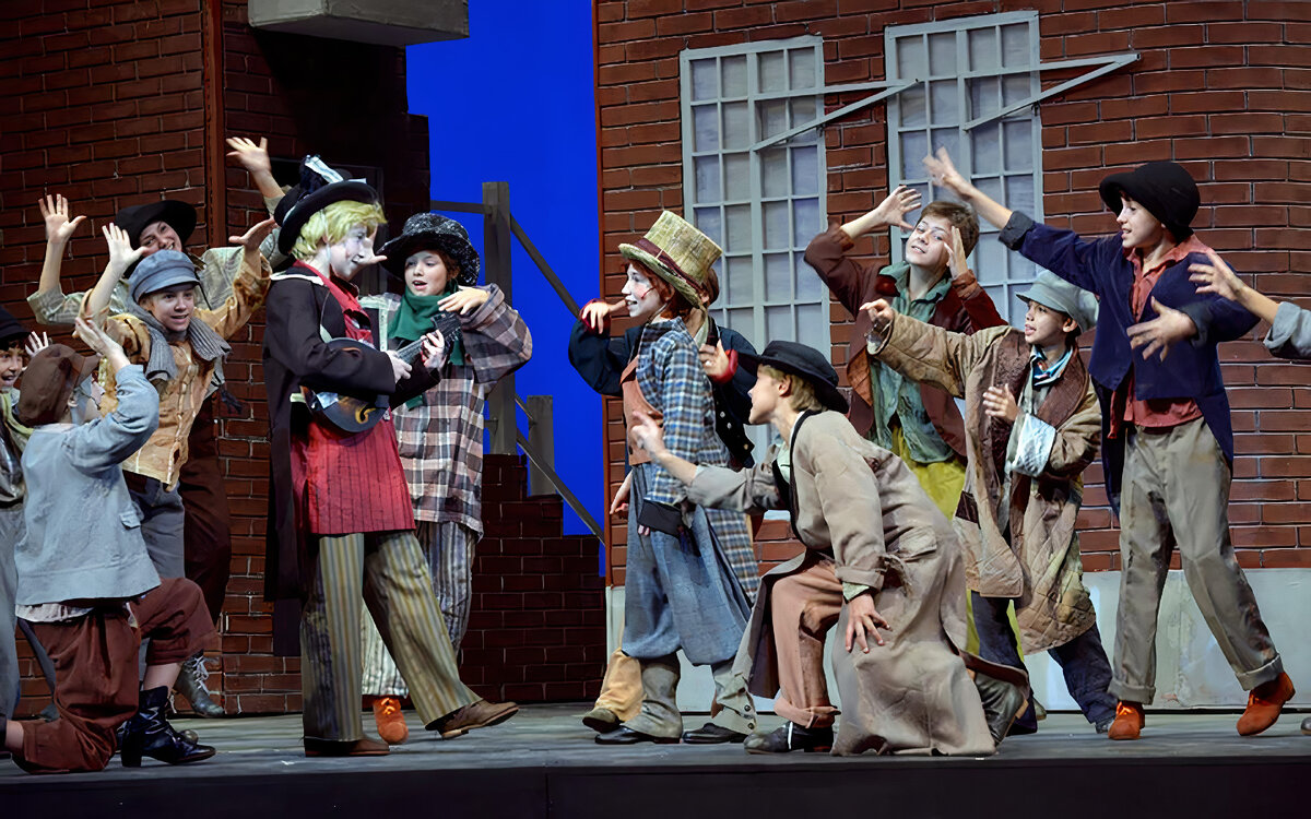 Драматическая постановка на сцене Детского театра имени Сац