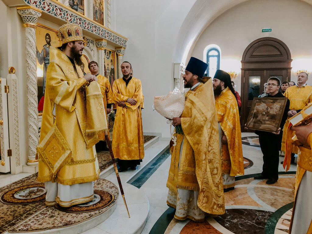 Тольятти православный. Храм Нестора. Храма святых Петра и Февронии Муромских г.Волгограда. Институт церкви. Проект богослужение.православные праздники.