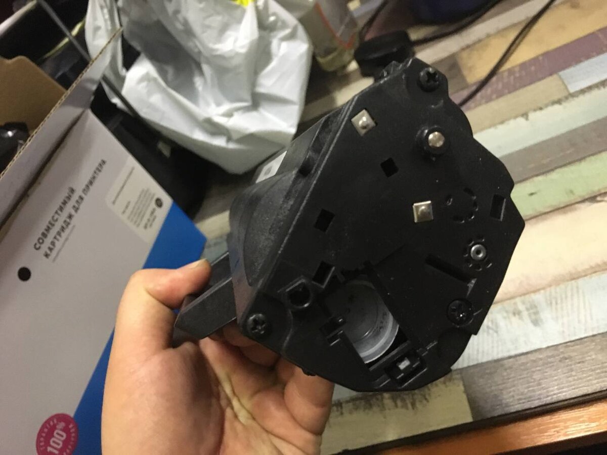 правая сторона - три винта