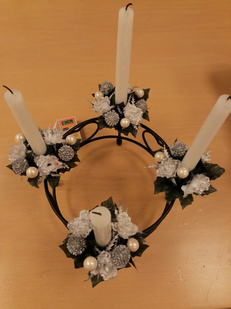 Четыре свечи Адвента. фото автора.