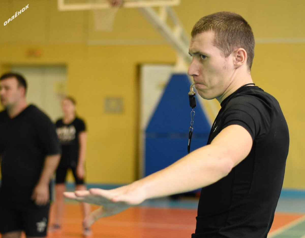 Есть сотрудники, которые уже не один год приезжают работать только в летний период 