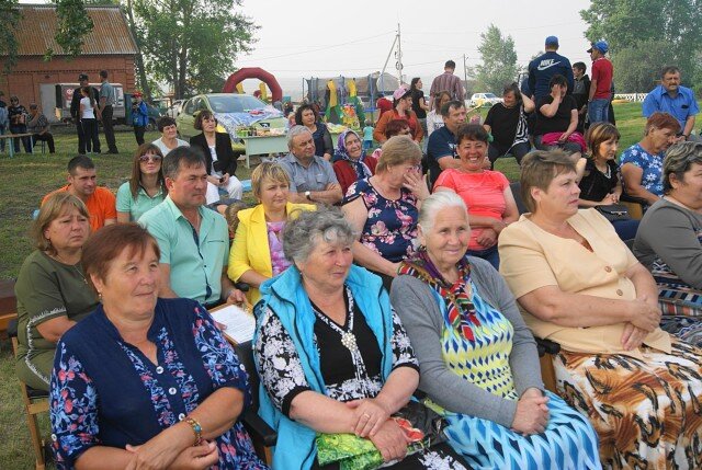 Погода в березовке красноярского. Верхняя берёзов Назаровский район. Деревня Березовка Назаровского района. Средняя Березовка Назаровского района. Деревня верхняя Березовка Назаровского района Красноярского.