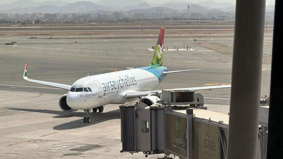 Самолёт, присланный за израильтянами в Джидду