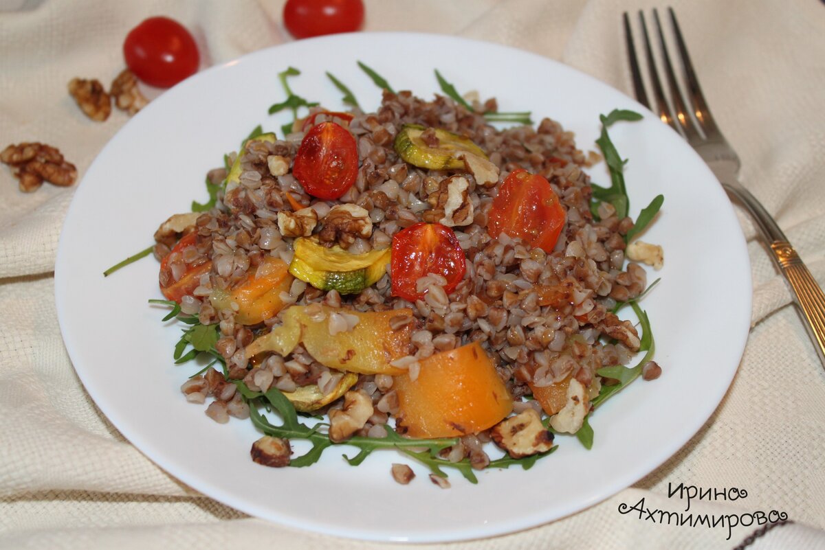 Гречка с 🍅овощами гриль и орехами | Полезная, домашняя еда | Дзен