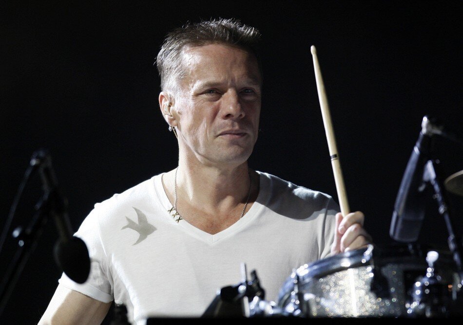 Ларри маллен (31. Ларри маллен. Ларри маллен фото. U2 барабанщик в молодости. Ларри маллен.