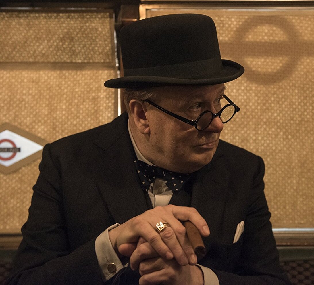 Кадр из фильма «Темные времена»