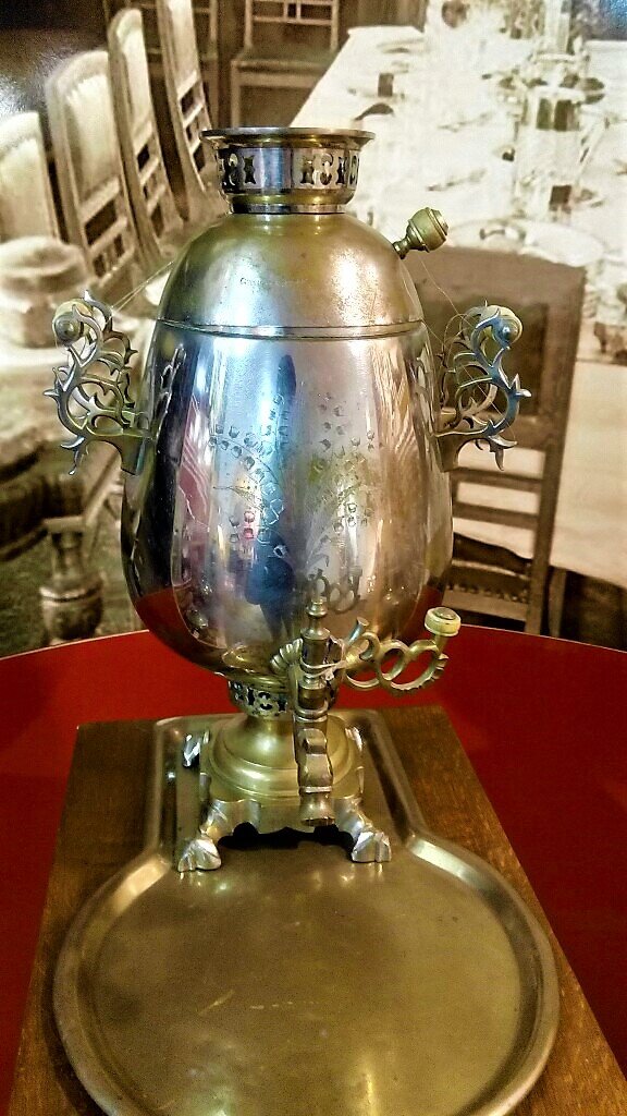 Самовар "Жёлудь" Производство Тула, начало XX века.