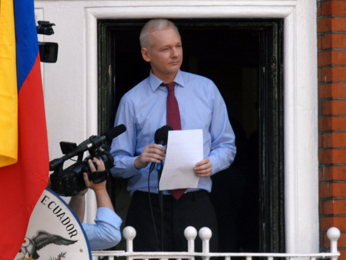 Основатель WikiLeaks Джулиан Ассанж