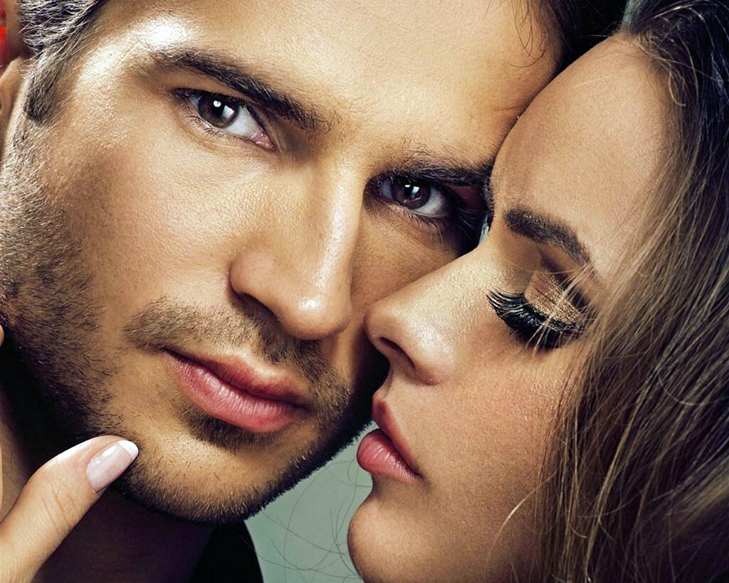 У него точно найдётся парочка интересных историй