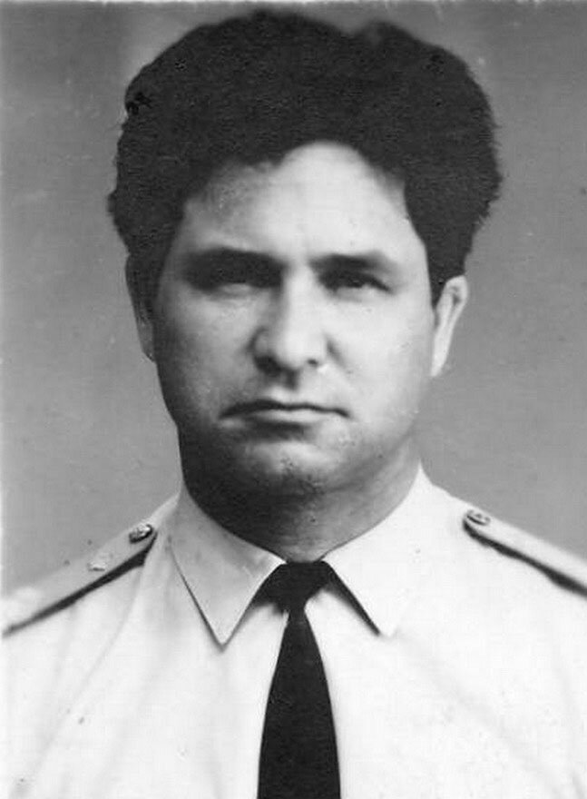 Виктор Аксютин