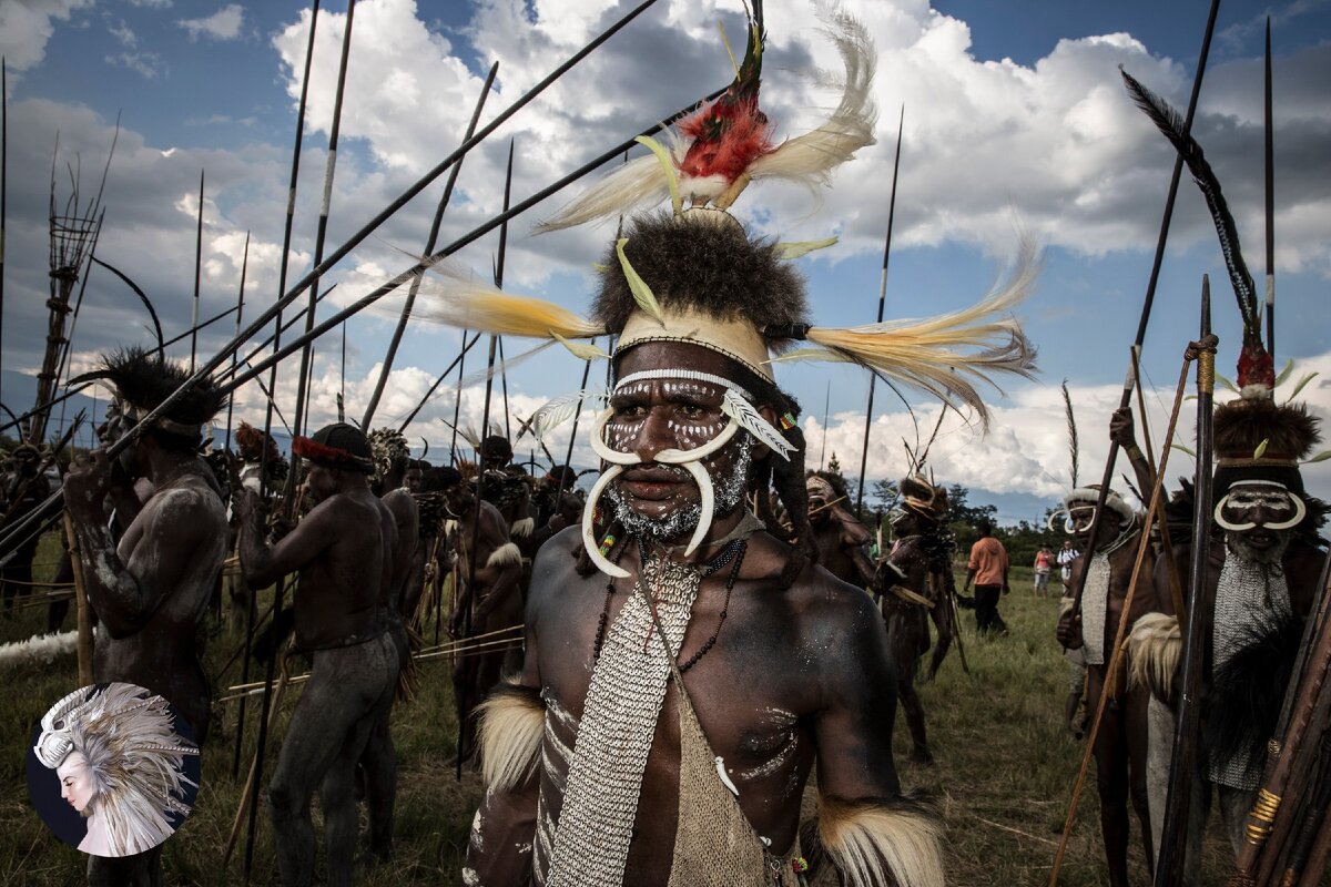 Мирно племя. Долина Балием Папуа новая Гвинея. Долина Балием племя яли. Племя новая Гвинея Дани Гвинея. Индонезия Долина Балием.