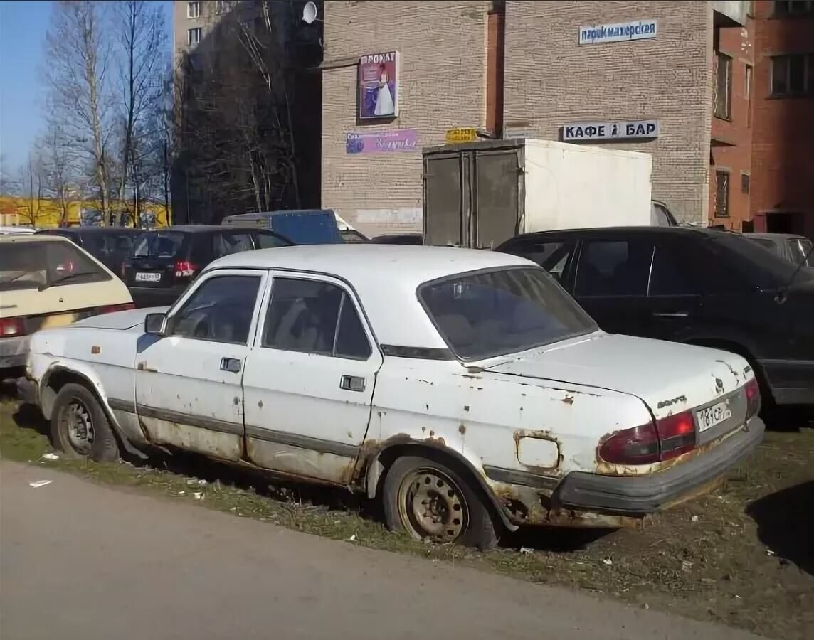 Почему волга. ГАЗ 3110 гнилая. ГАЗ-3110 Волга ржавая. ГАЗ 3110 ржавая. ГАЗ 3110 убитая.