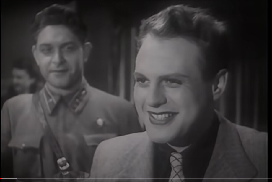 Г. Шпигель в роли Светловидова в фильме "Воздушный извозчик".