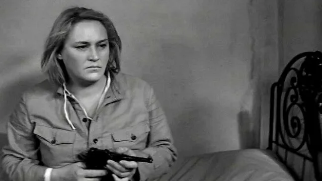 Кадр из фильма "Комиссар" Фото из открытых источников.