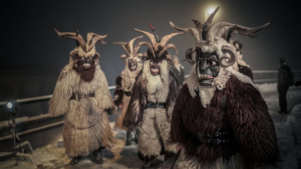 Кадр из сериала "Перевал", 2018 г., режиссер Сирил Босс и Филипп Штеннерт (скриншот для иллюстрации) 