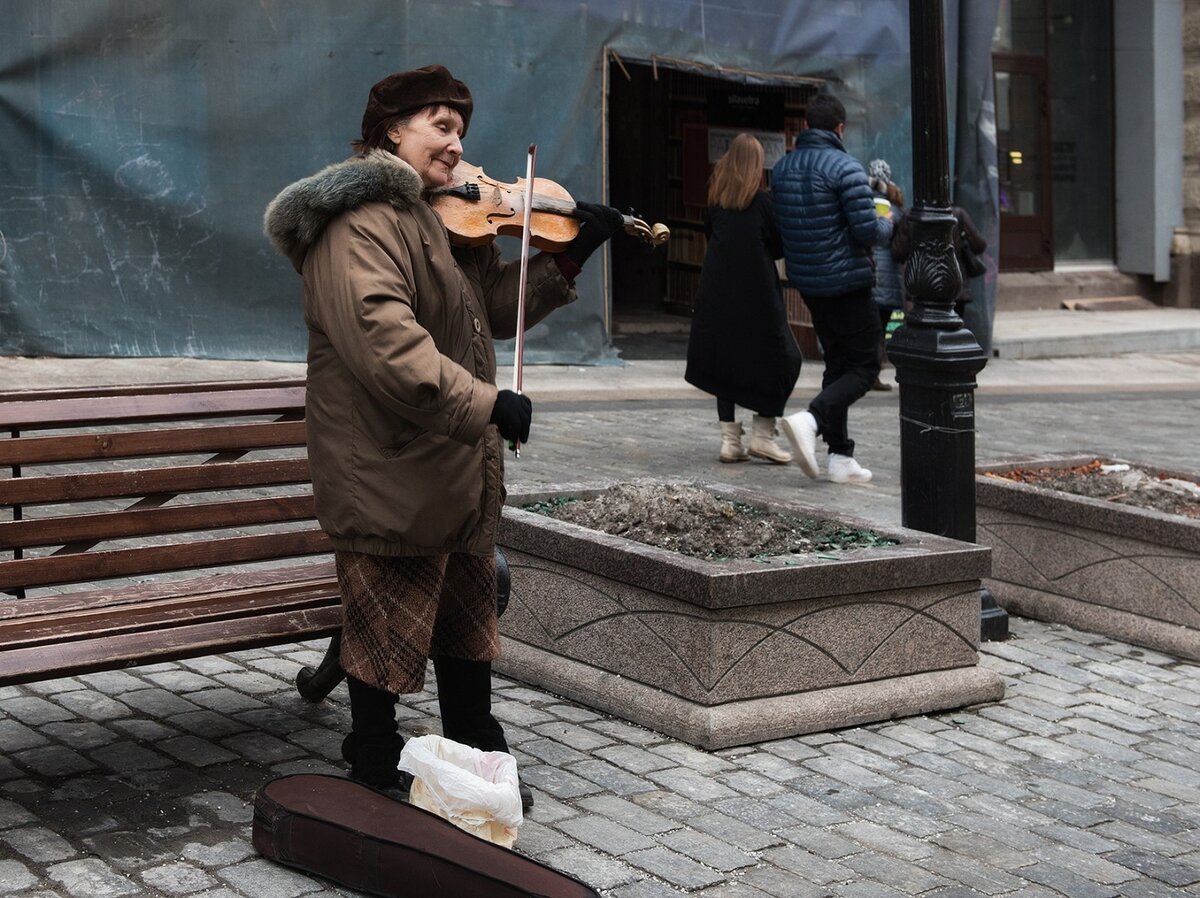 Фото с Конкурса «Не попрошайки, а часть сцены»: уличные музыканты 
