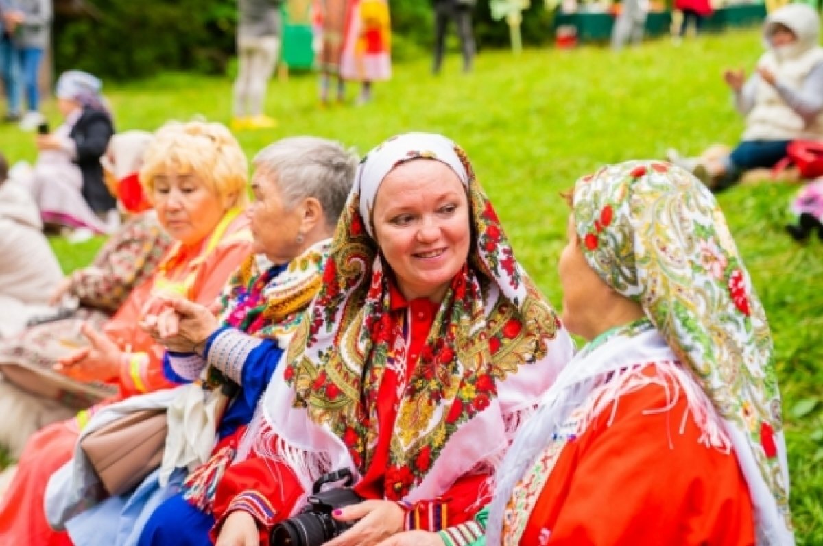    Сохранение языка и культуры невозможно без образования полного цикла.