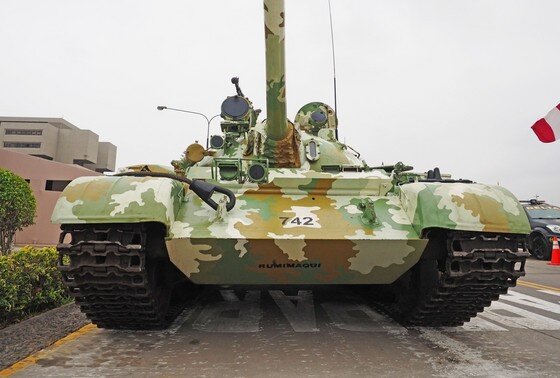    Российский танк Т-55