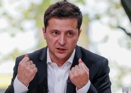    Зеленский решил окончательно узурпировать власть на Украине