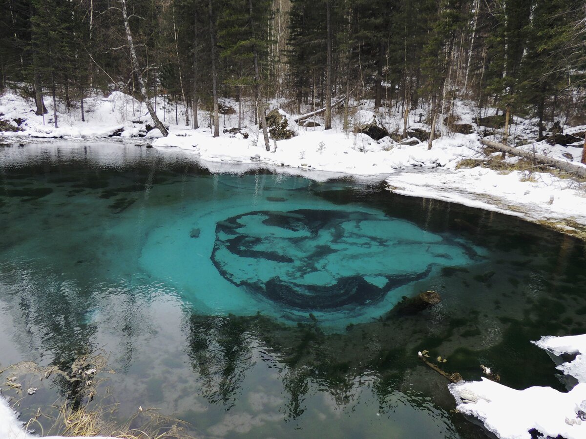 Озеро зимой. Фото из архива автора.