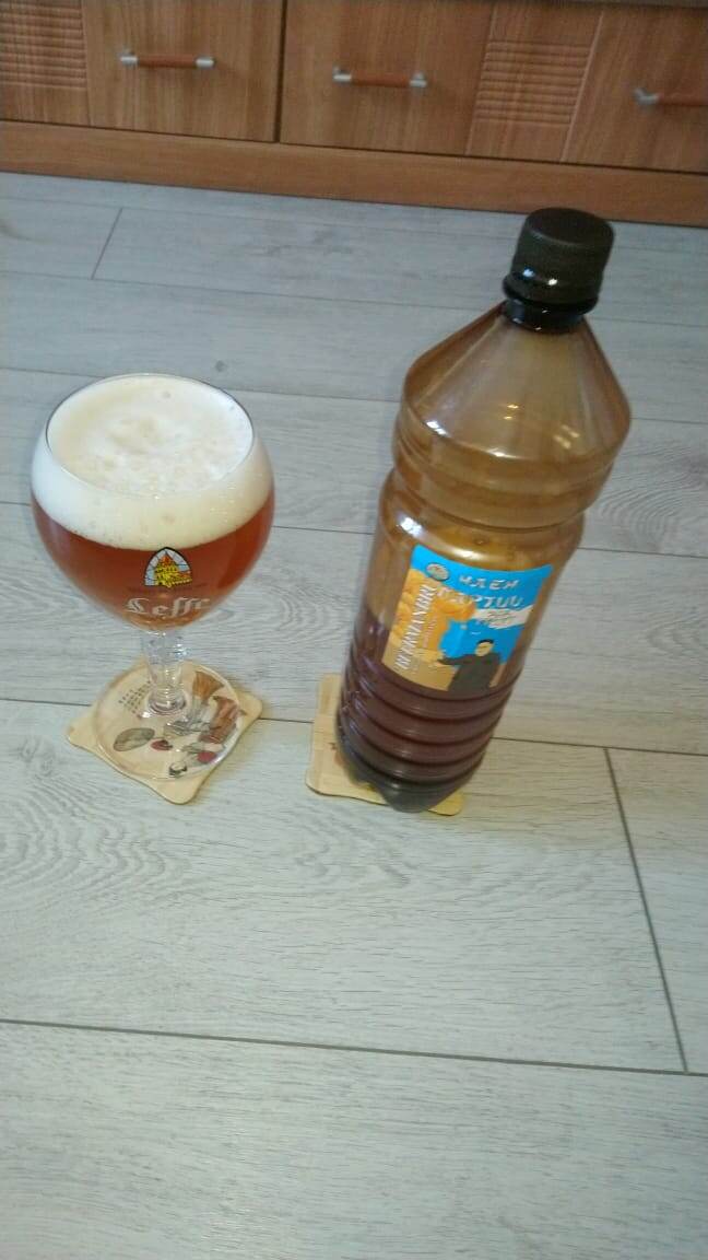 Пиво Член Партии