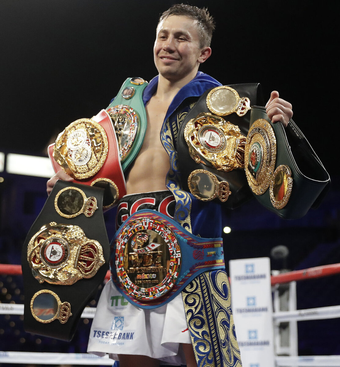 Геннадий Головкин