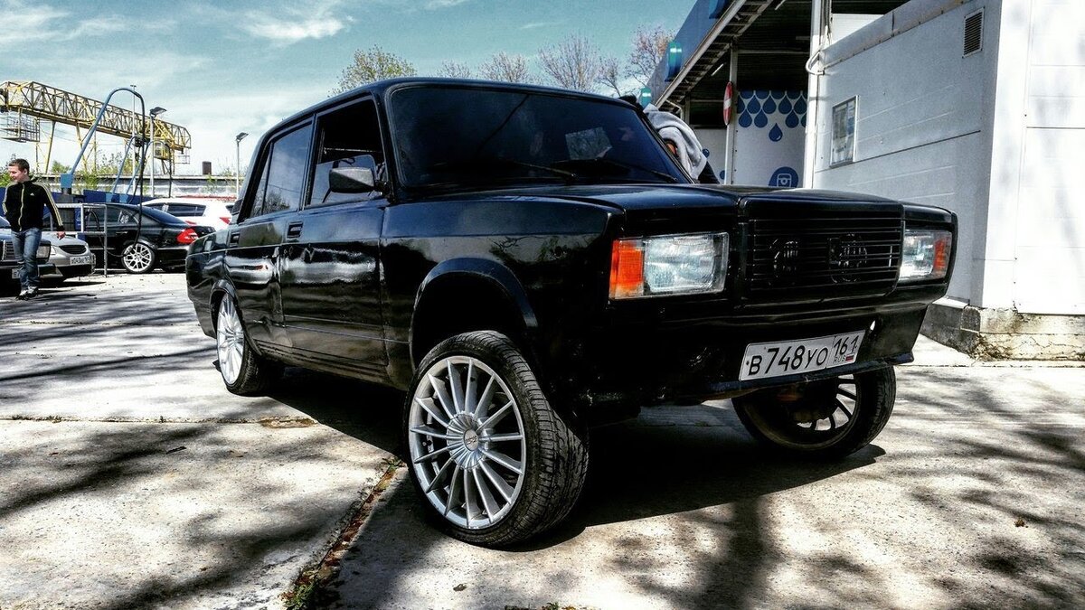 Так называемый "Бакинский передок"       Тот ещё маразм, если честно.