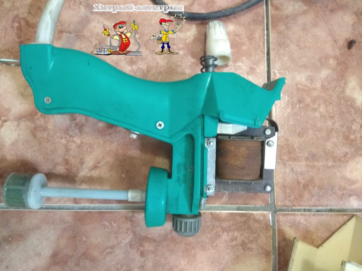 краскопульт ореол 5м. краскопульт ореол 5м разборка. краскопульт ореол 5м. устройство краскопульта ореол 5м. советский электрокраскопульт.