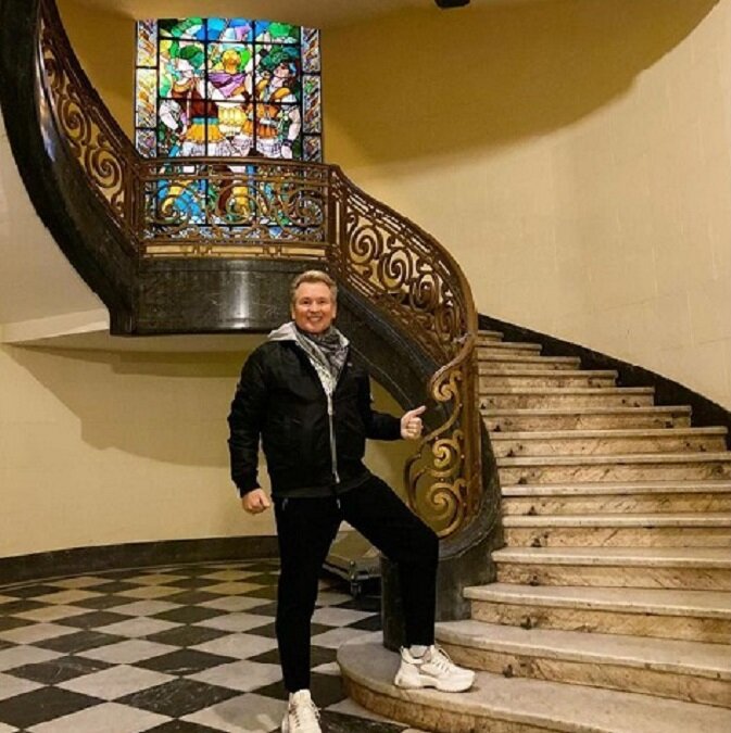 Дом короля романсов входил в топ-лист самых роскошных загородных строений звезд. Фото: @alexander_malinin