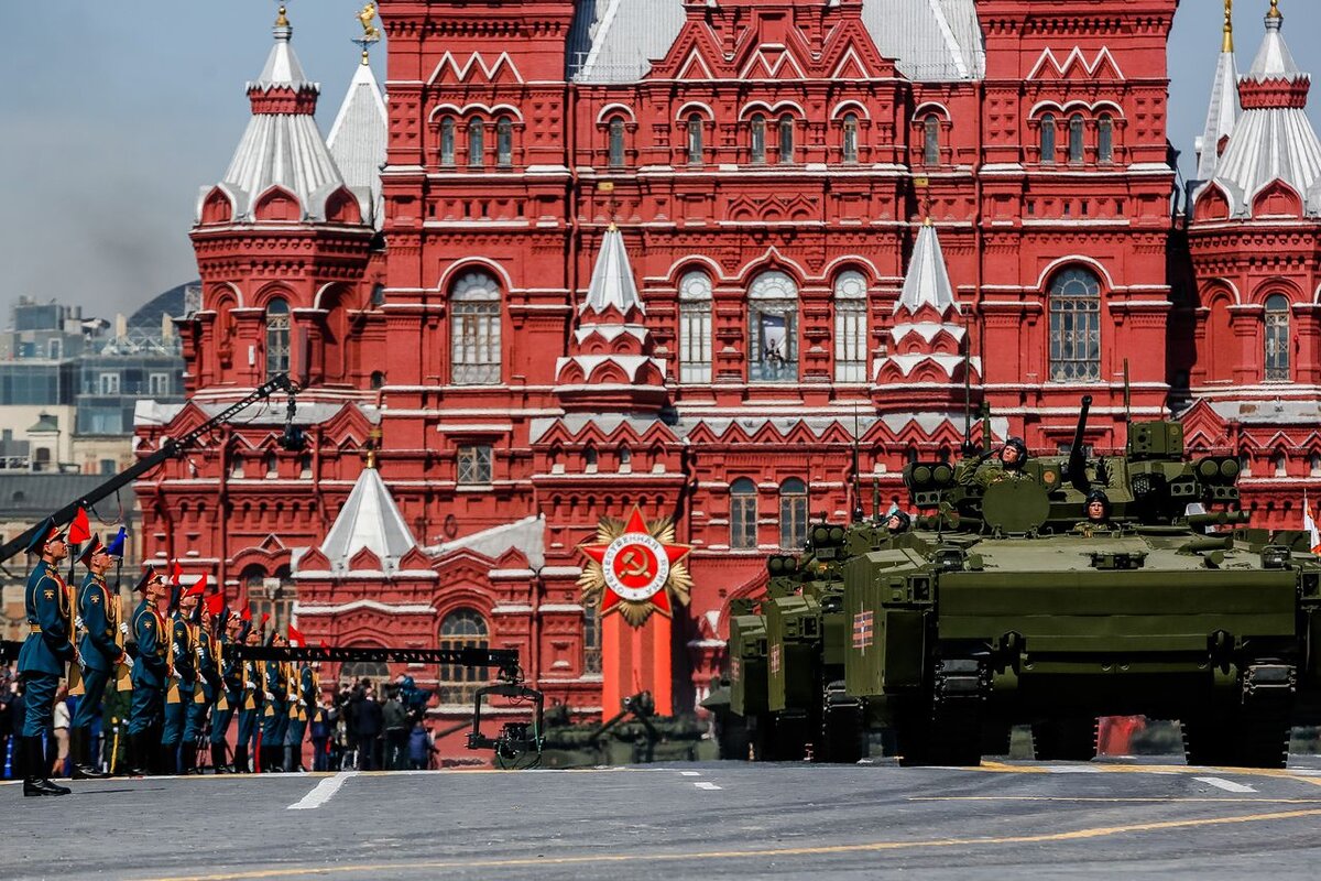 Парад Победы на Красной площади.