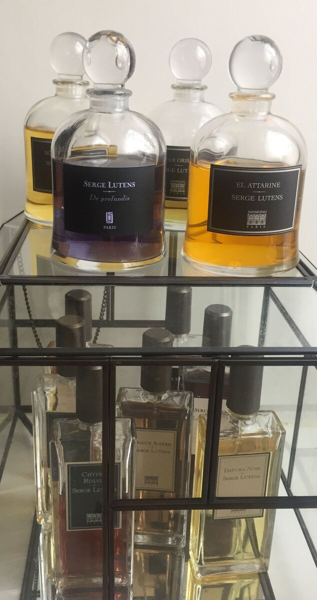 Ароматы Serge Lutens из коллекции "Парфюм дня"