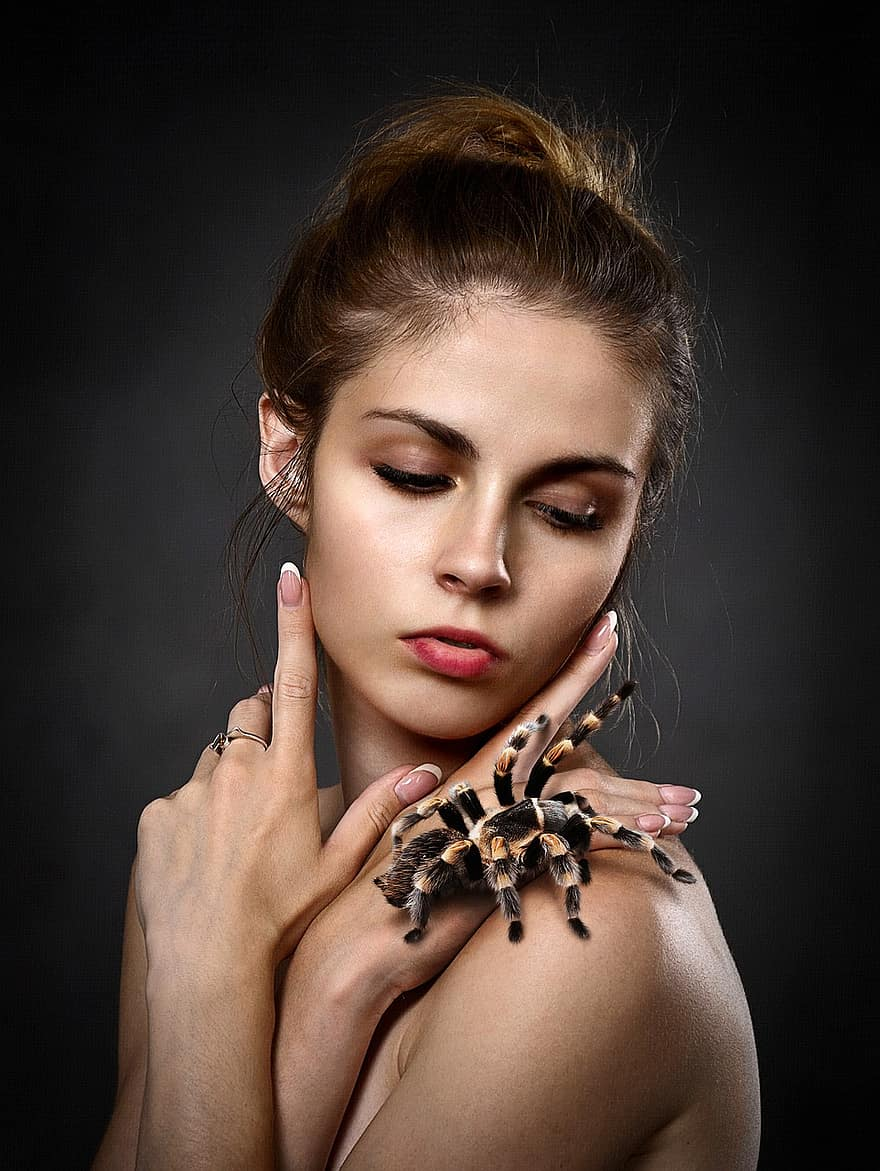 Creative Commons https://www.pikist.com/free-photo-srpns