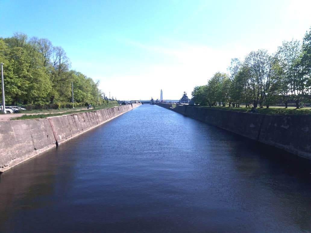 Канал Петра Великого.