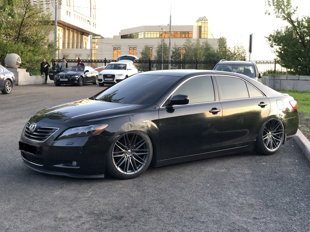 Toyota Camry XV40 (фото взято с Яндекс Картинки)