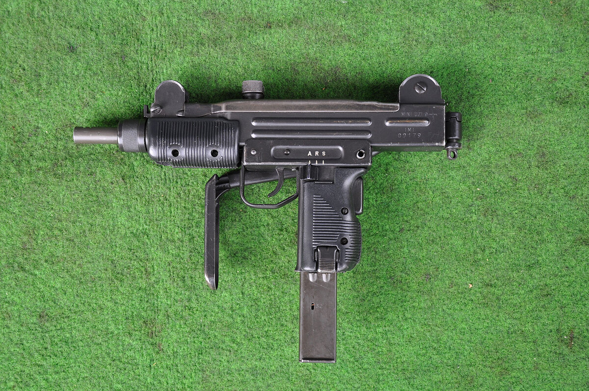 Mini Uzi из реальной жизни