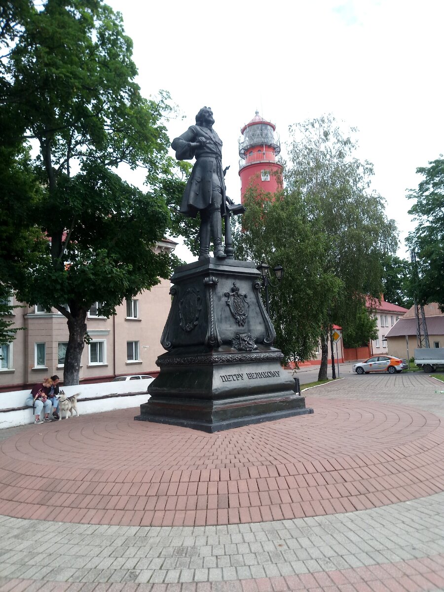 Памятник Петру Великому в Балтийске.