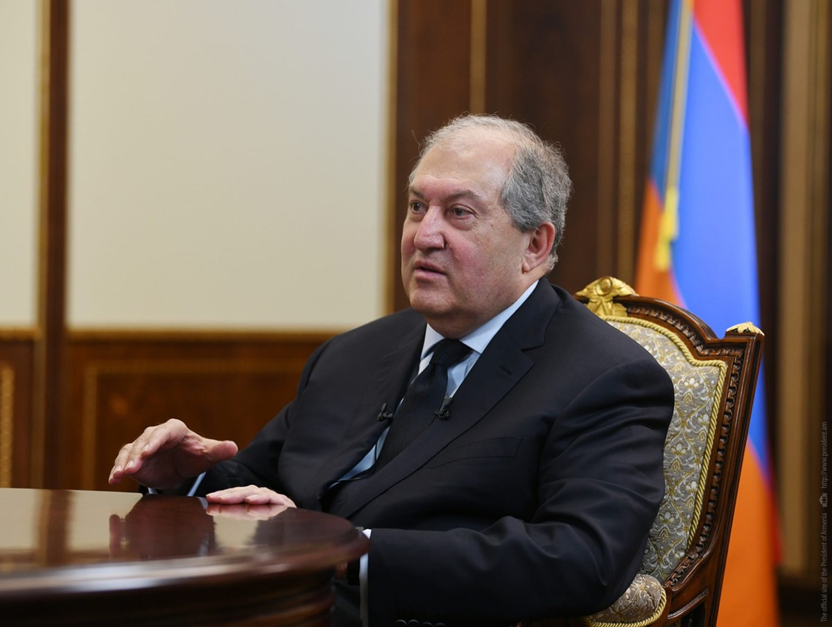 Президент Армении Саркисян. Взято из Яндекс Картинки