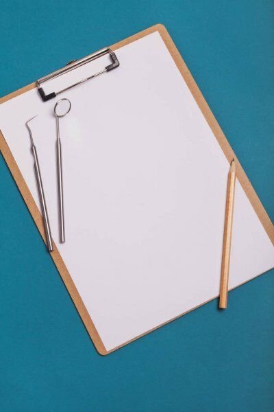 То есть, в течение этого времени можно и нужно потерпеть неудобства для достижения здоровья и красоты зубов.