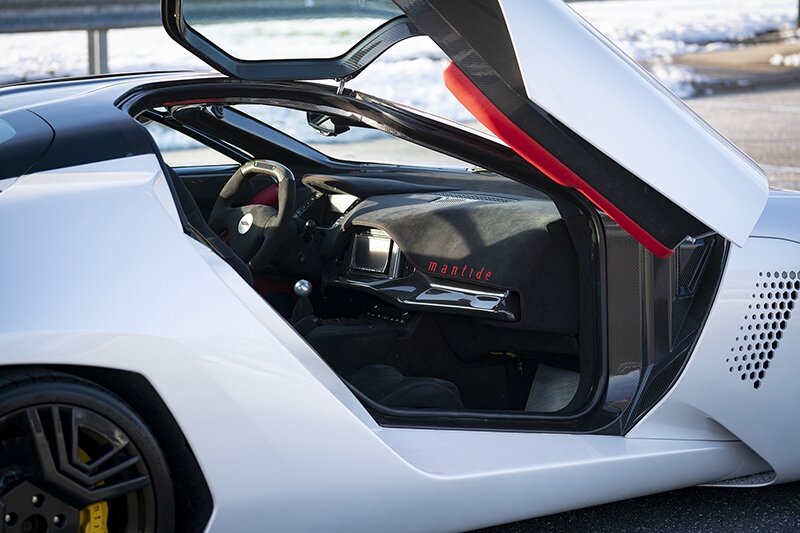 История создания и дизайнерские особенности автомобиля Бертоне Мантиде