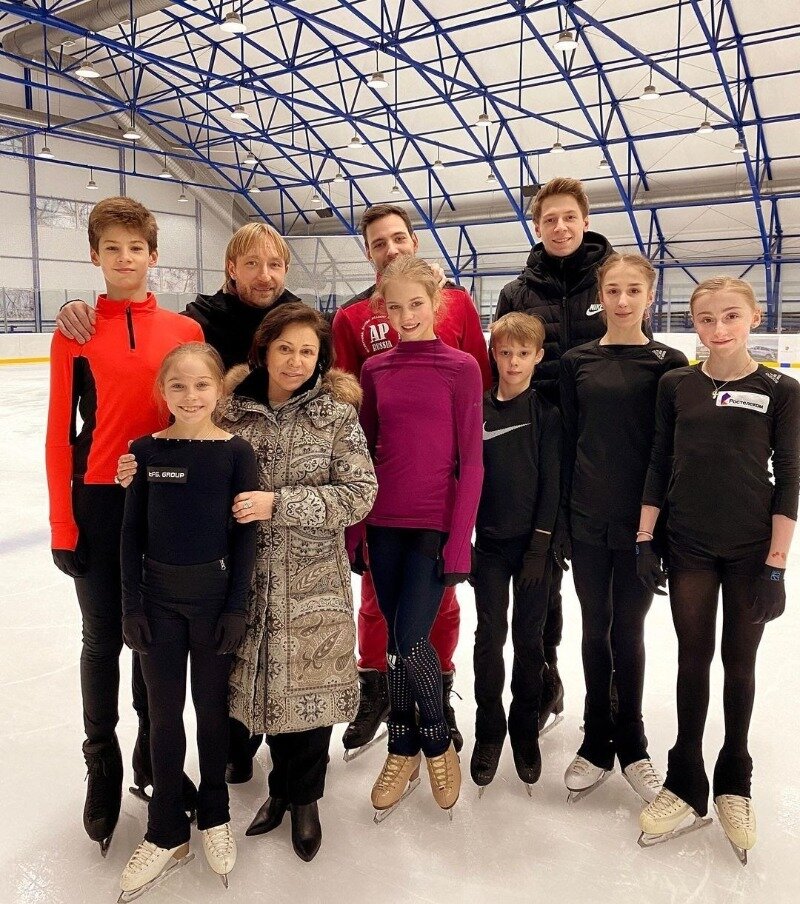 Фото https://www.instagram.com/p/CKjhSQhDhHG/