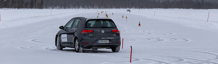 Toyo или Bridgestone – каким шинам стоит доверять? | BlackTyres | Дзен