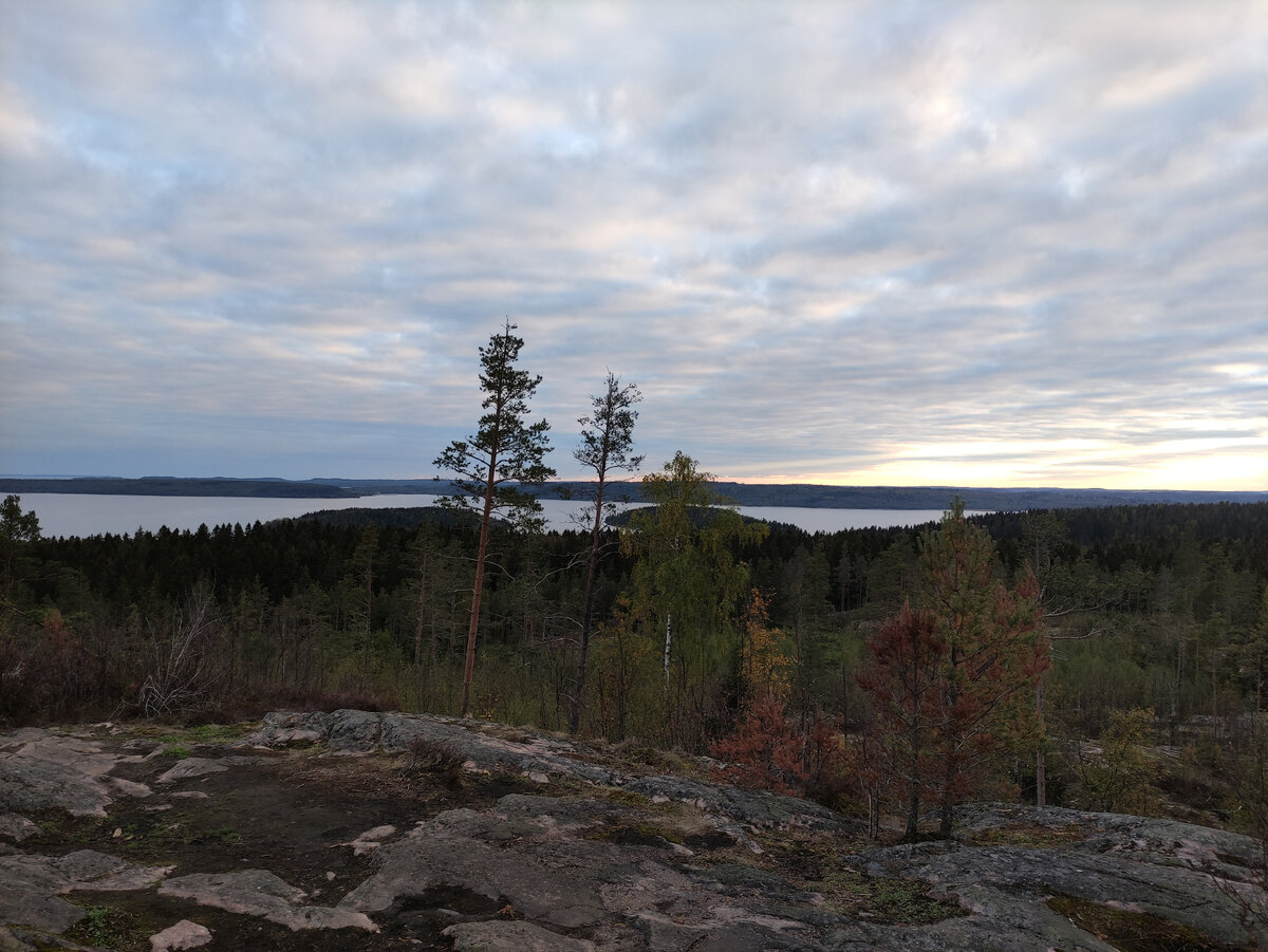Вид с горы Хийденвуори.