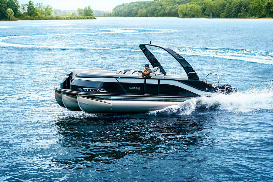 Низкая маневренность понтонных катеров – довольно распространенное заблуждение